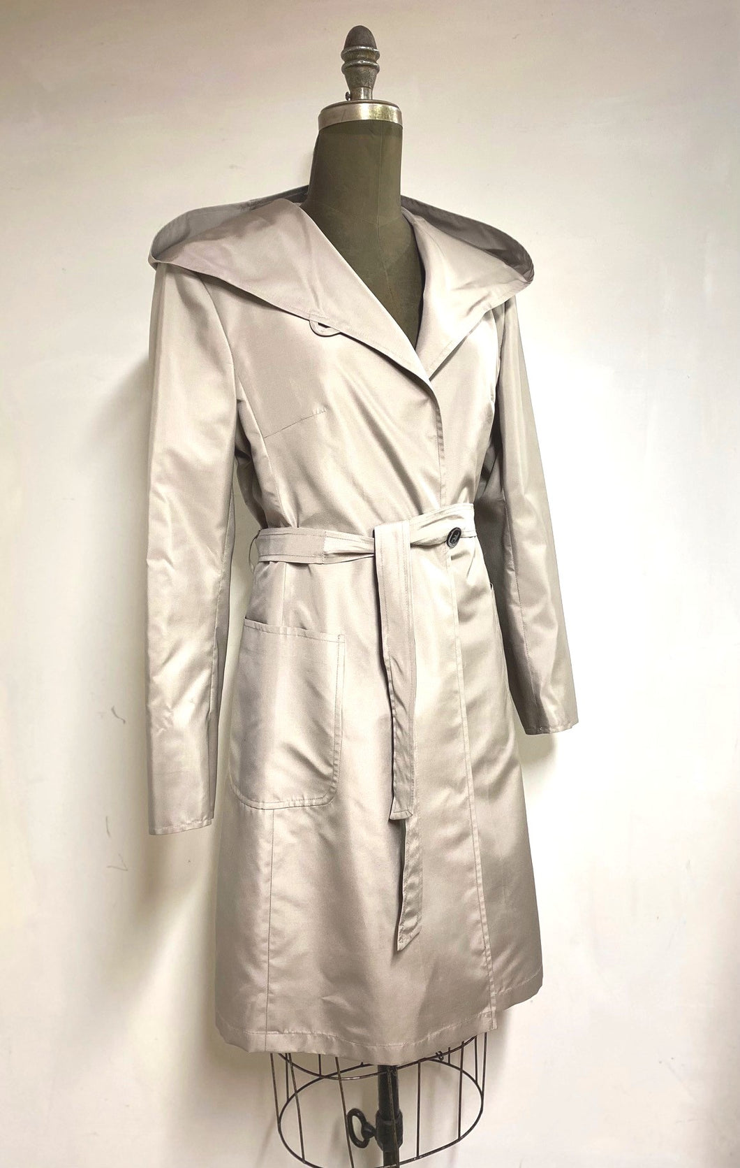 Ann - Hooded Spring Coat - Silk