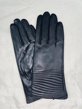 Load image into Gallery viewer, Womens Lambskin Leather Gloves