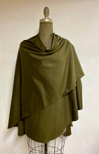 Load image into Gallery viewer, Clara- Easy Travel Wrap - 50% Cashmere