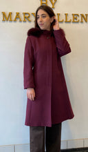 Load image into Gallery viewer, Elena Coat - 100% Pure Virgin Merino Wool - Detachable Fox Hood