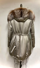 Load image into Gallery viewer, Miriam - Quilted Puffer - Metallic Stone