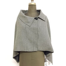 Load image into Gallery viewer, Alexandra Short Capelette - 100% Pure Merino Wool