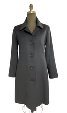 Load image into Gallery viewer, Carolina Classic Coat -50% Cashmere &amp; Wool Blend
