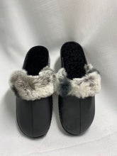 Load image into Gallery viewer, Slippers - Marta
